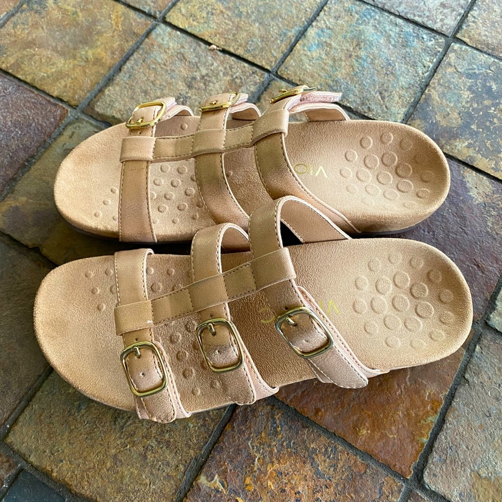 Vionic Sandals - New Condition - Only Worn Once A… - image 2